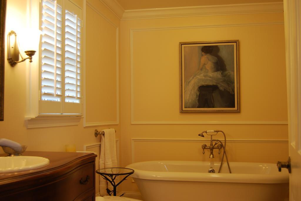 The Cottage Bed & Breakfast In Decatur Ga Ngoại thất bức ảnh