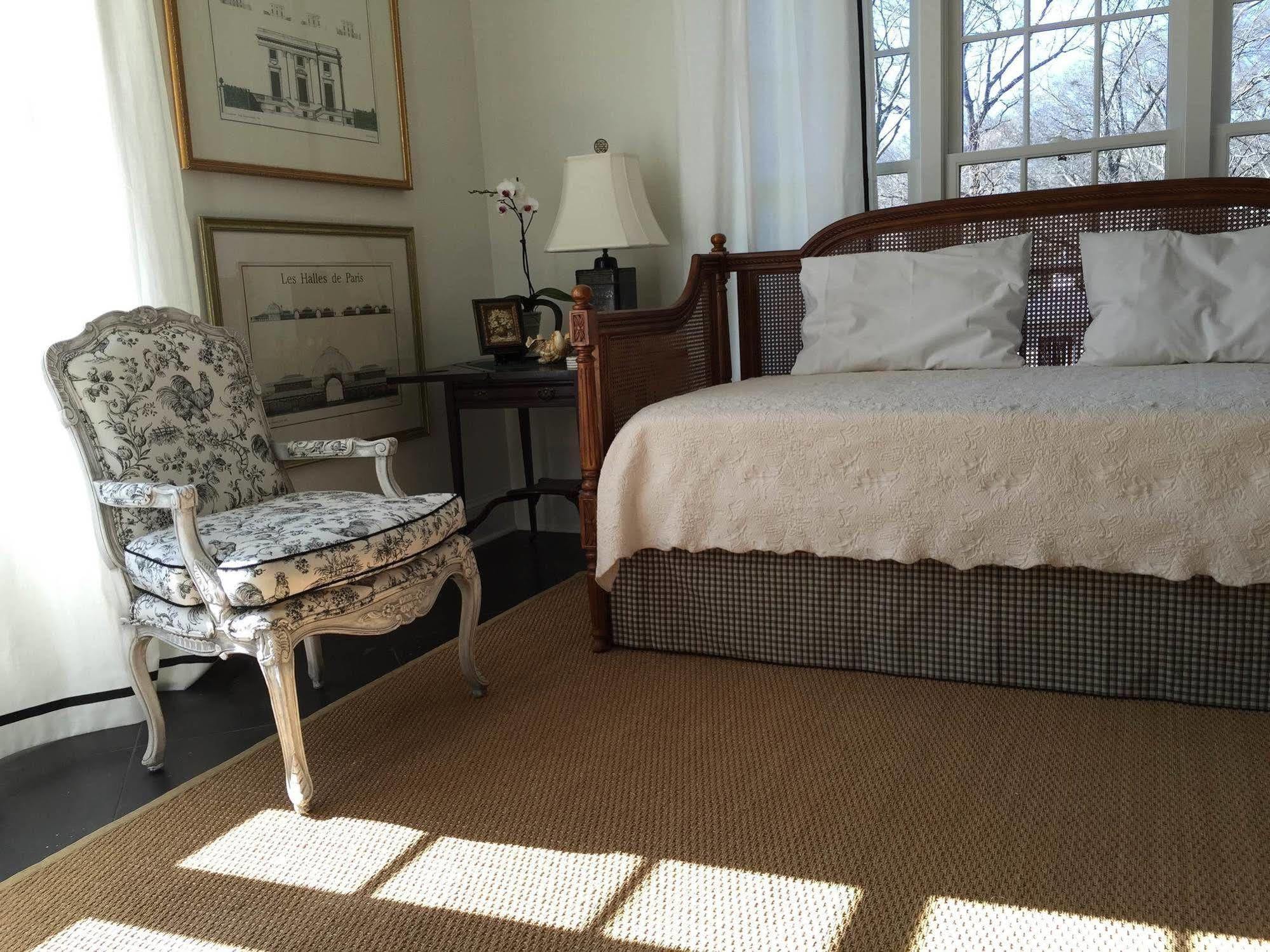 The Cottage Bed & Breakfast In Decatur Ga Ngoại thất bức ảnh